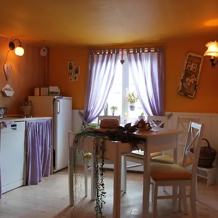 Mit Garten In Damgarten, Cleaning Included Apartament