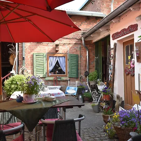 Apartment Mit Garten In Damgarten, Cleaning Included *