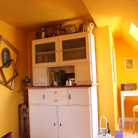 Mit Garten In Damgarten, Cleaning Included Apartment